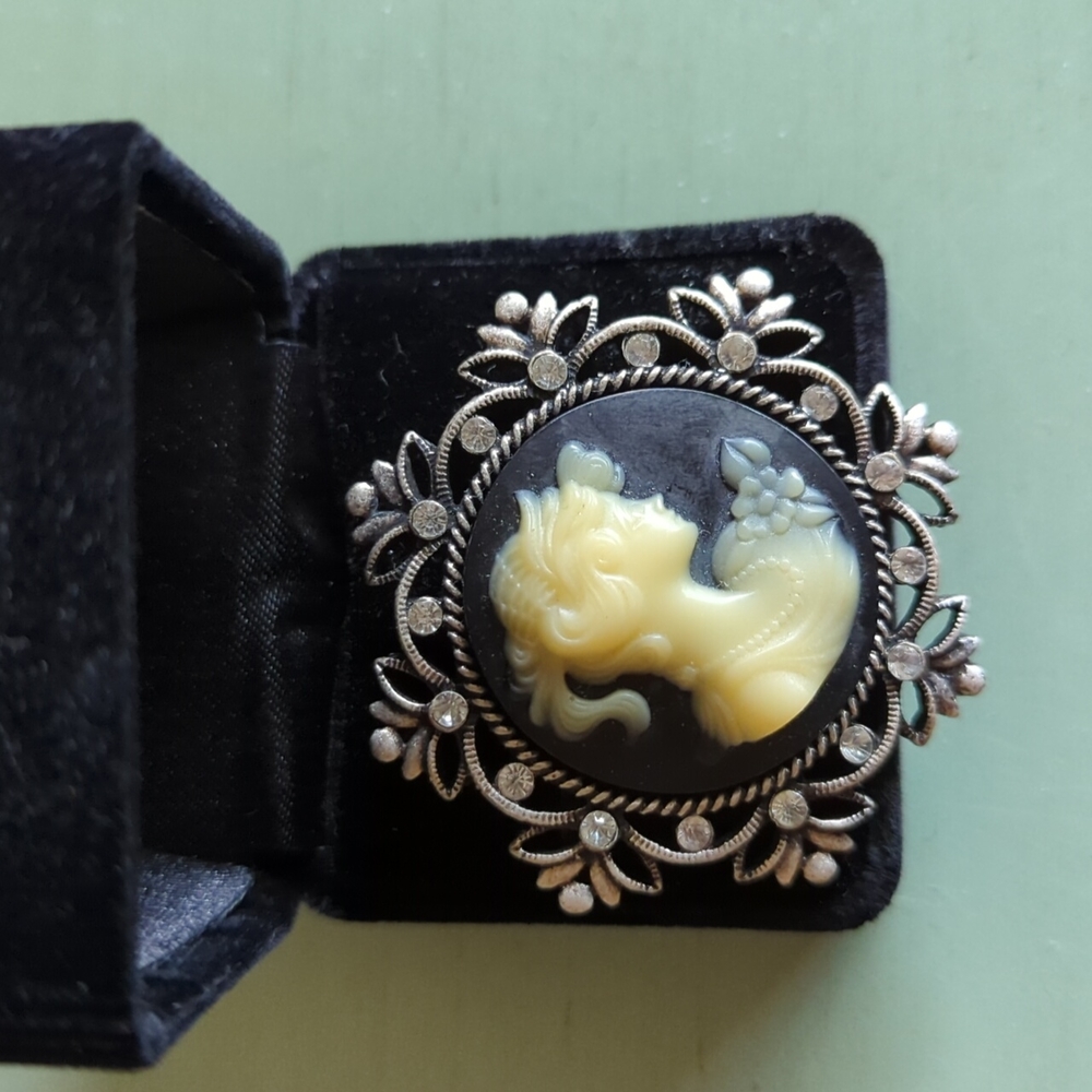 Black&Dark Silver Cameo BUNDLE AND SAVE